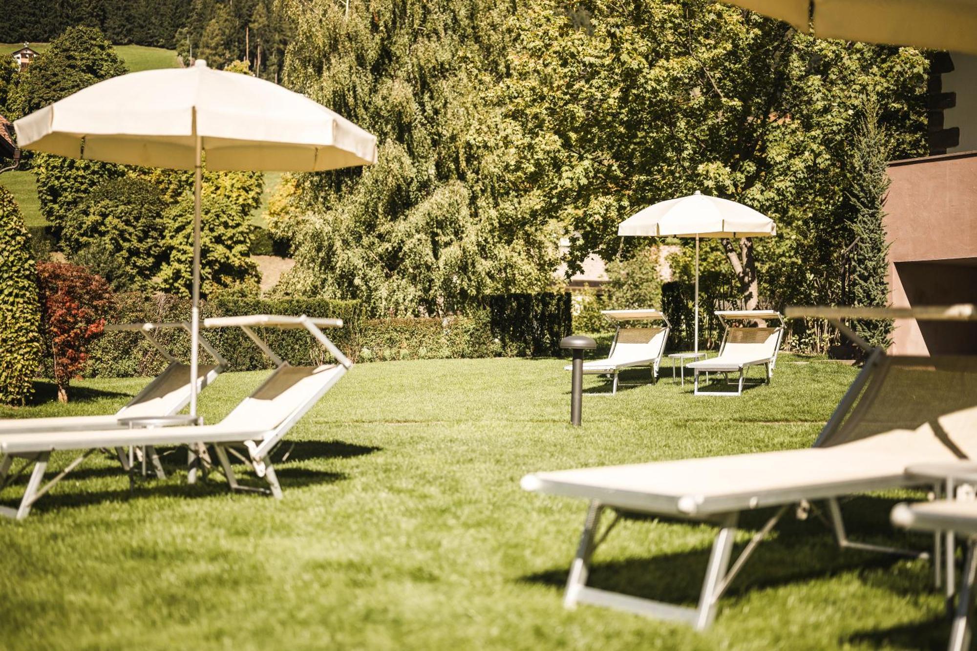 B&B Villa Angelino Ortisei Exteriör bild