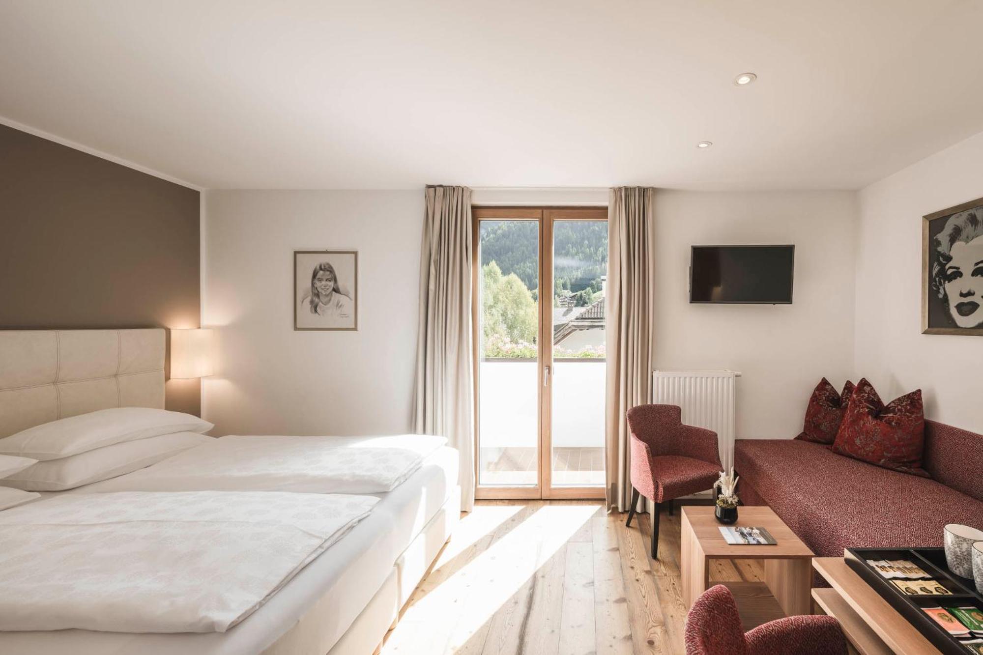 B&B Villa Angelino Ortisei Exteriör bild