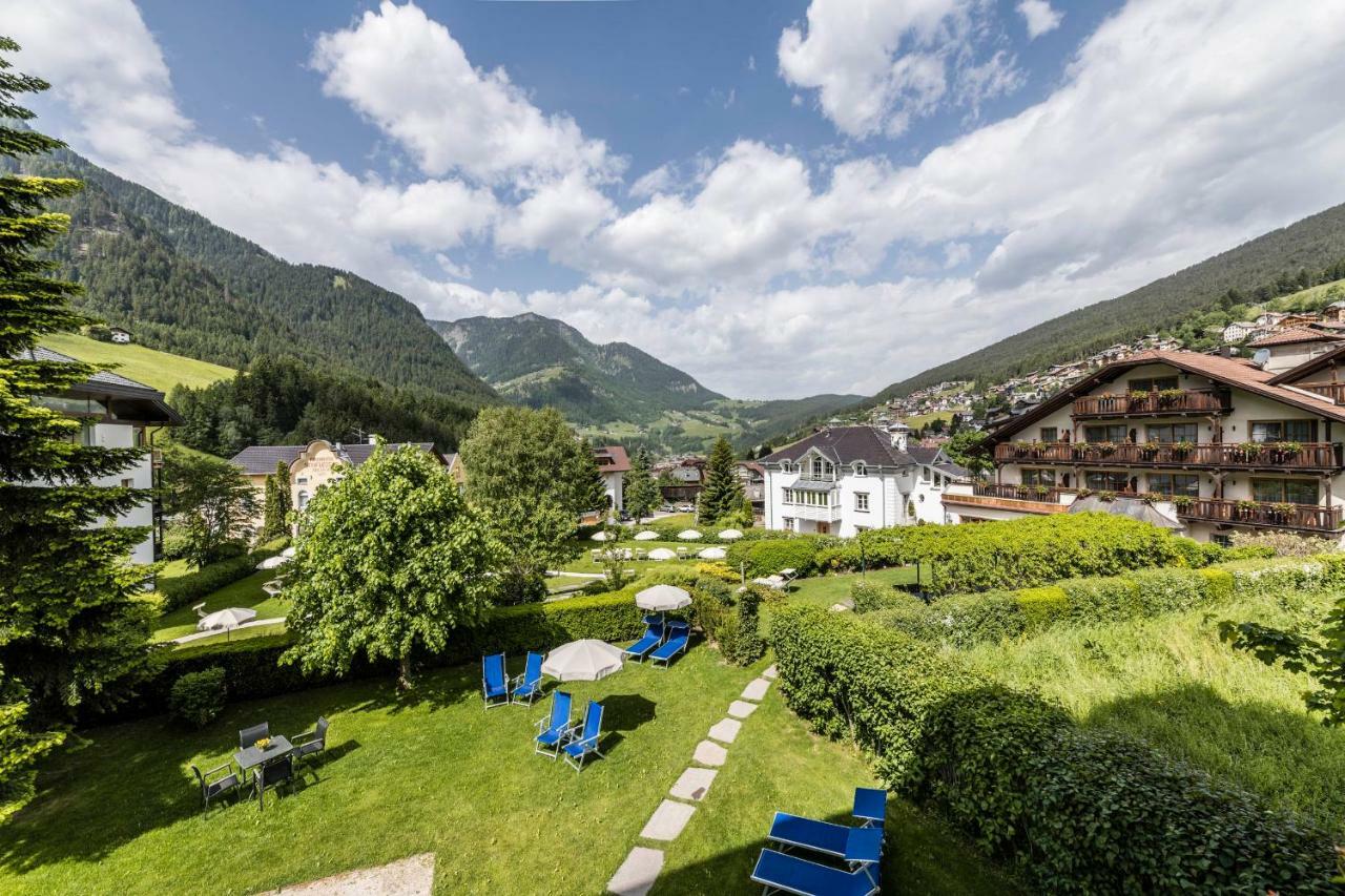B&B Villa Angelino Ortisei Exteriör bild